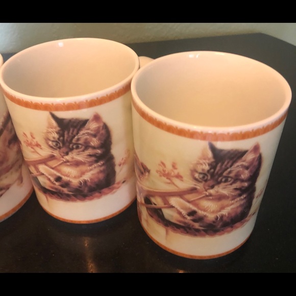 Four Coffee/Tea Mug/Cups 8 Oz. - Picture 4 of 9